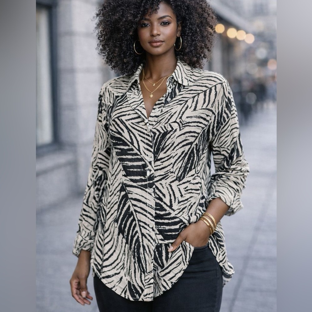 Cynthia Rowley 100% Linen Blouse Black/White